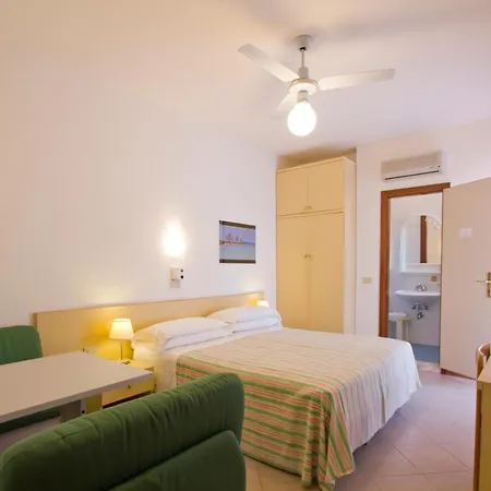 Desiree Линьяно-Саббьядоро