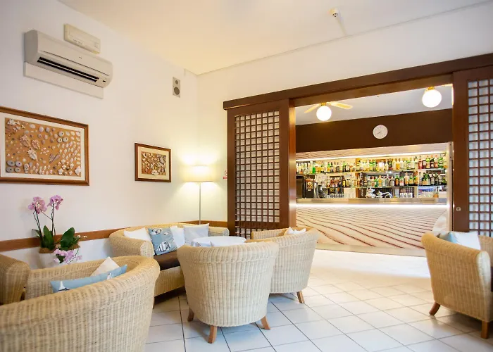 Desiree Ξενοδοχείο